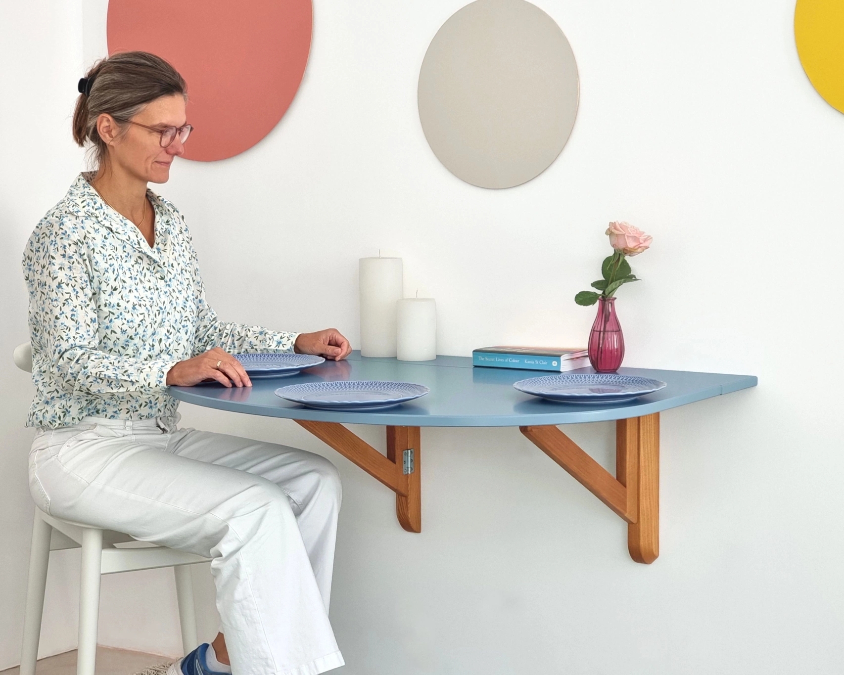 Półowalny Stół Ścienny Opadający KLAPP 75x100cm Czarny Dąb