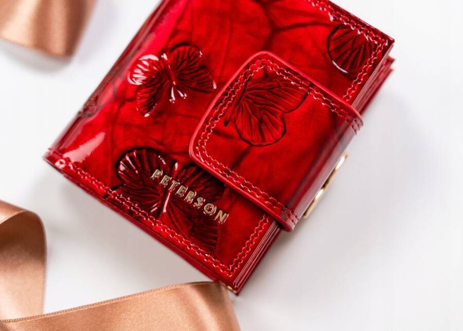 Skórzany damski portfel Peterson PTN 42329-BF