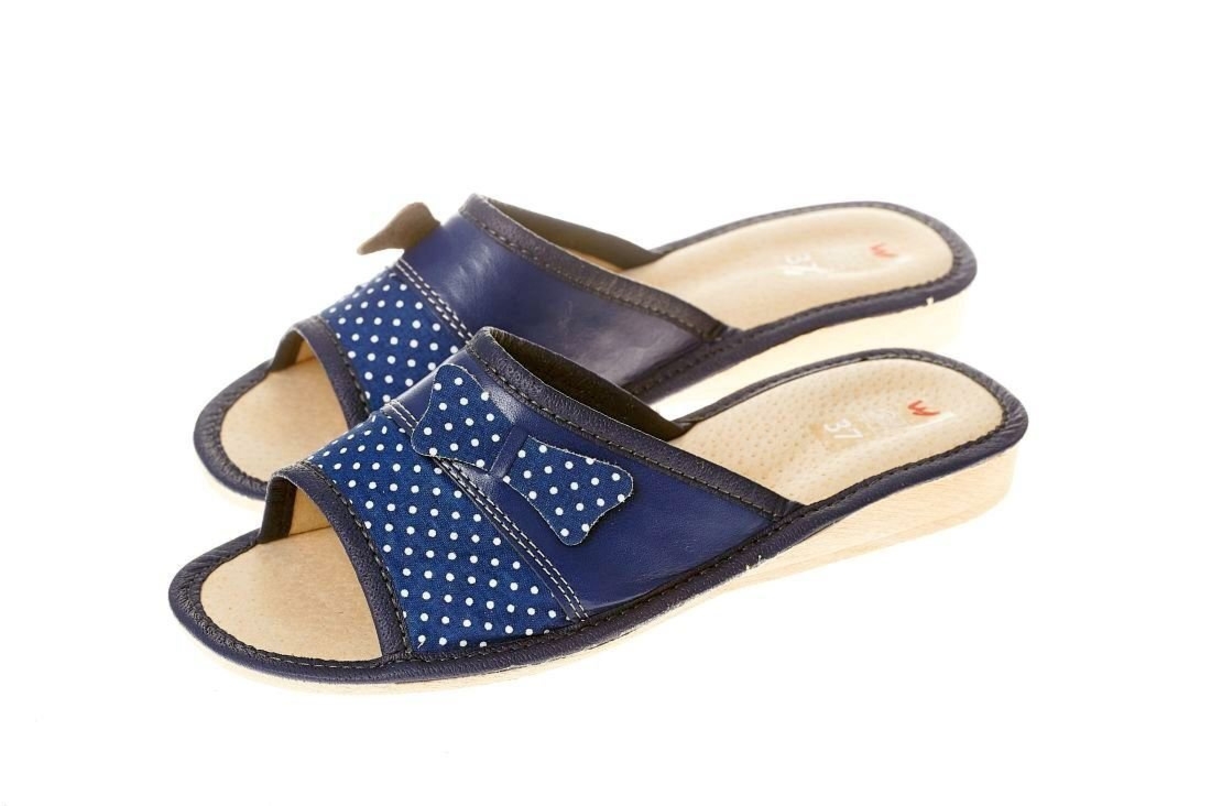 Pantofle wsuwane damskie z kokardką pw059 czerwony