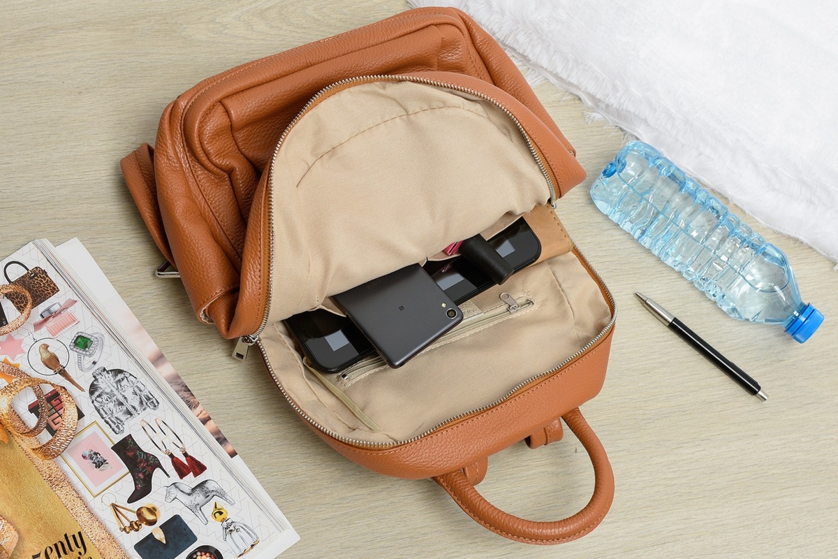 Granatowy Włoski Plecak Skórzany A4 damski dużo kieszeni C79