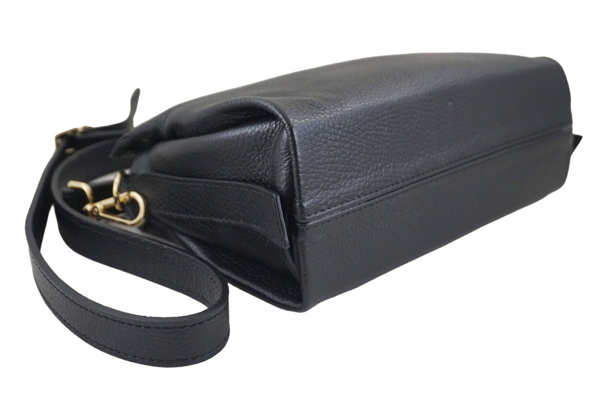 Funkcjonalna torebka damska na ramię - Czarna