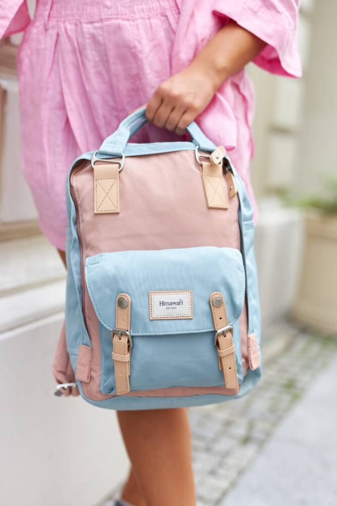 Pojemny, miejski plecak z miejscem na laptopa — Himawari