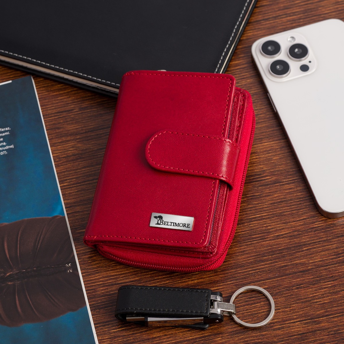 Portfel skórzany damski pionowy RFiD skóra na karty klasyk czerwony Beltimore A02