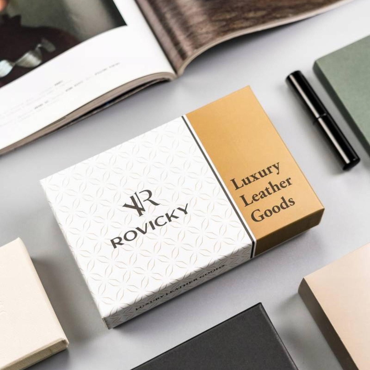 Prezent na Dzień Kobiet. Portfel damski Rovicky skórzany duży bigiel