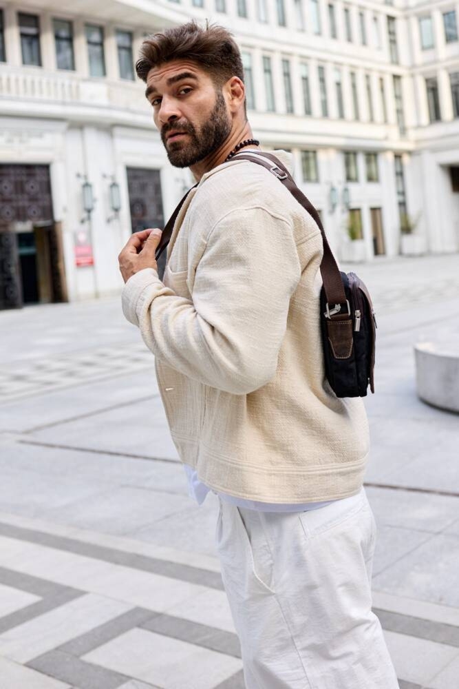 Męska saszetka na ramię z kieszeniami Always Wild