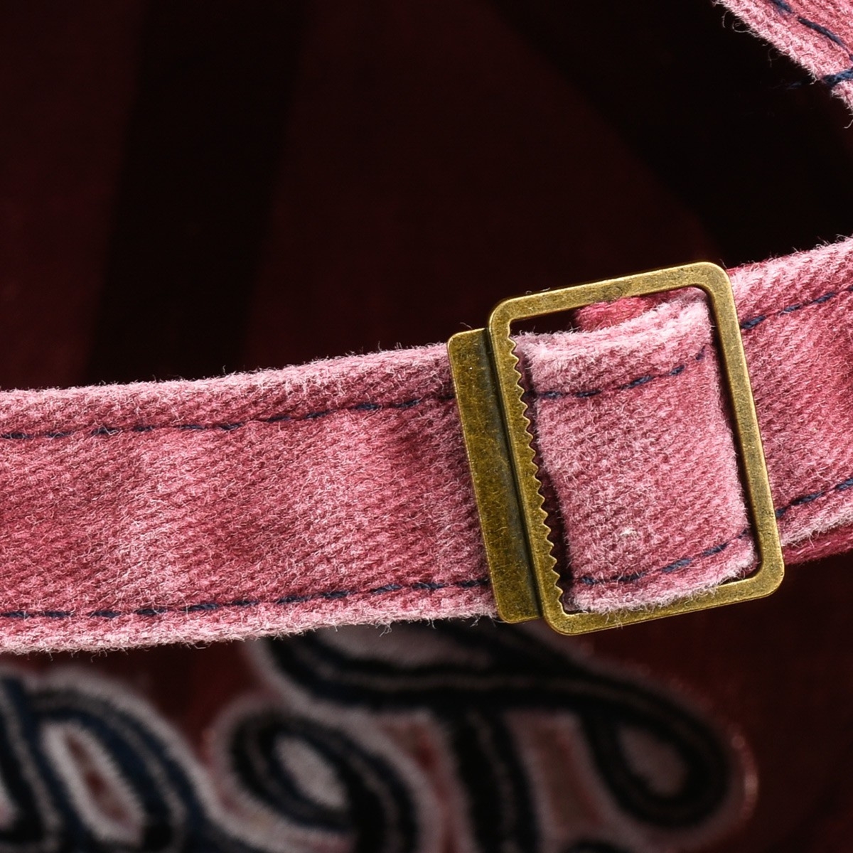 Czerwona Czapka z daszkiem regulowana vintage unisex cz-m-45