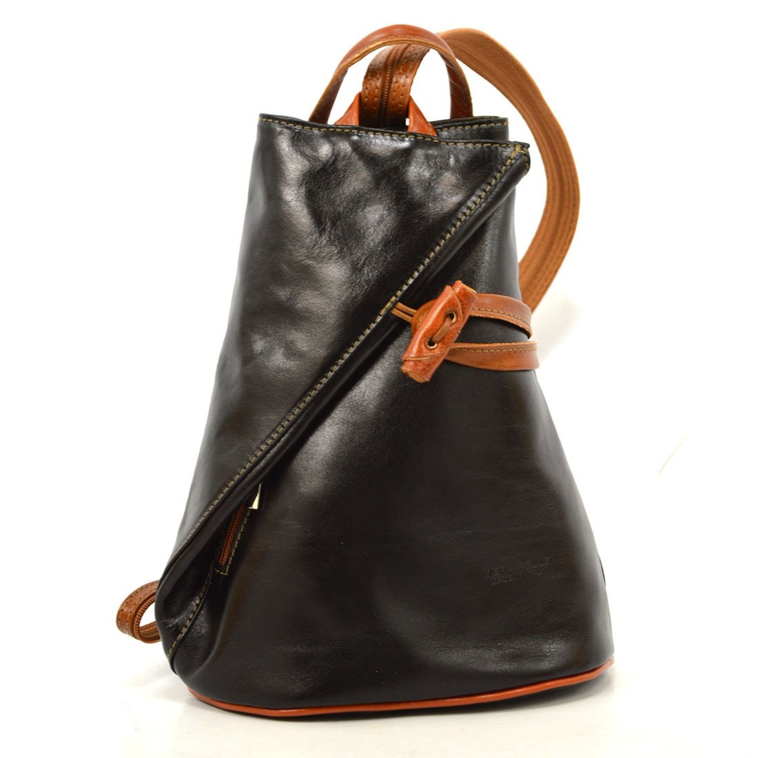 Designerski damski plecak skórzany na ramię