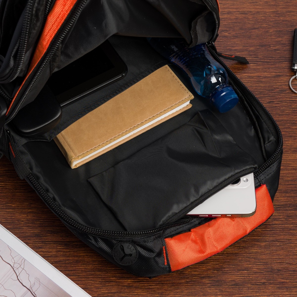 POMARAŃCZOWO-CZARNY Solidny 3KOMOROWY plecak miejski SPORTOWY duży M83