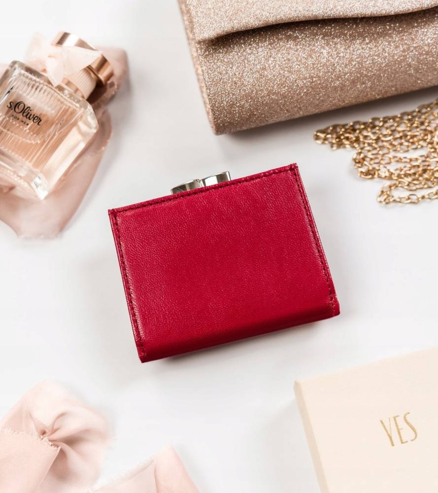 Zgrabny Mały skórzany portfel damski Peterson RFID