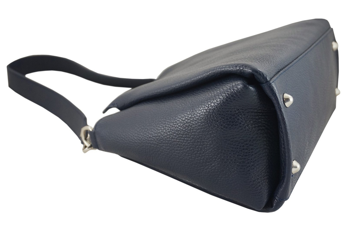 Torebka kuferek na szerokim pasku - Brązowa