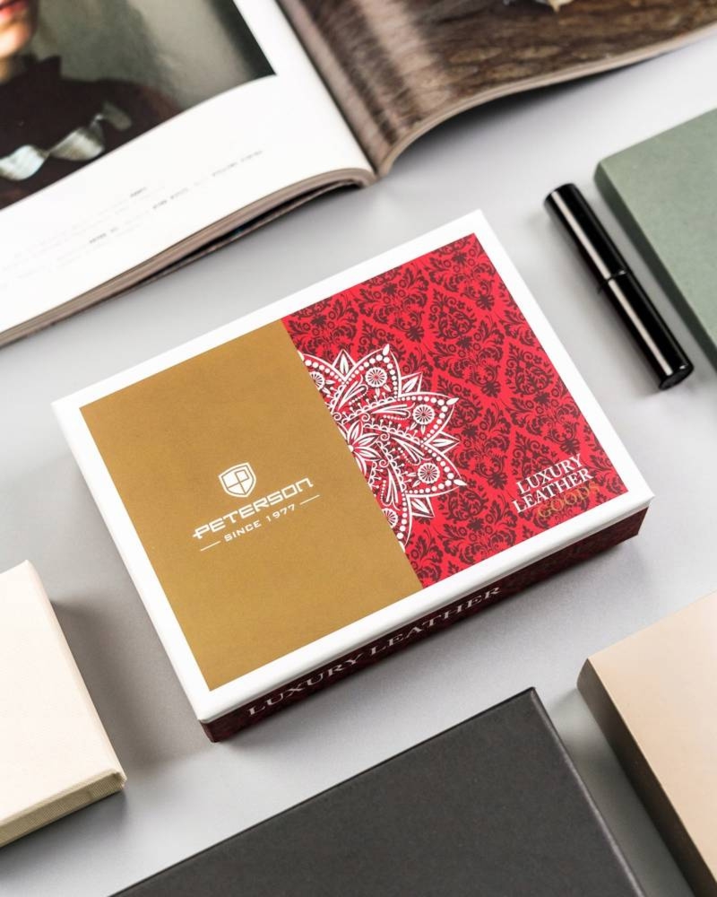 Skórzany damski portfel Peterson PTN 116-BO