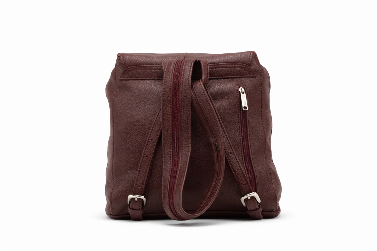 Voyager plecak damski skóra naturalna średni miejski magnes kieszenie