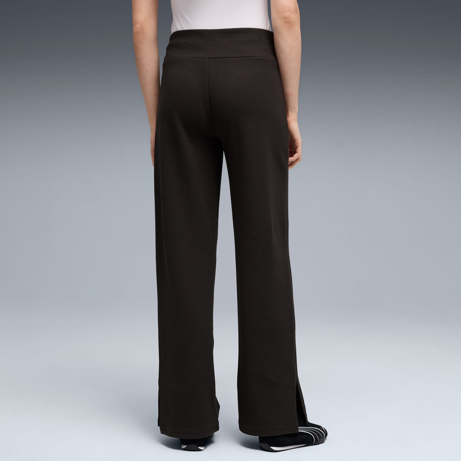 Spodnie dresowe damskie Puma ESS ELEVATED HW STRAIGHT LEG czarne 69181501