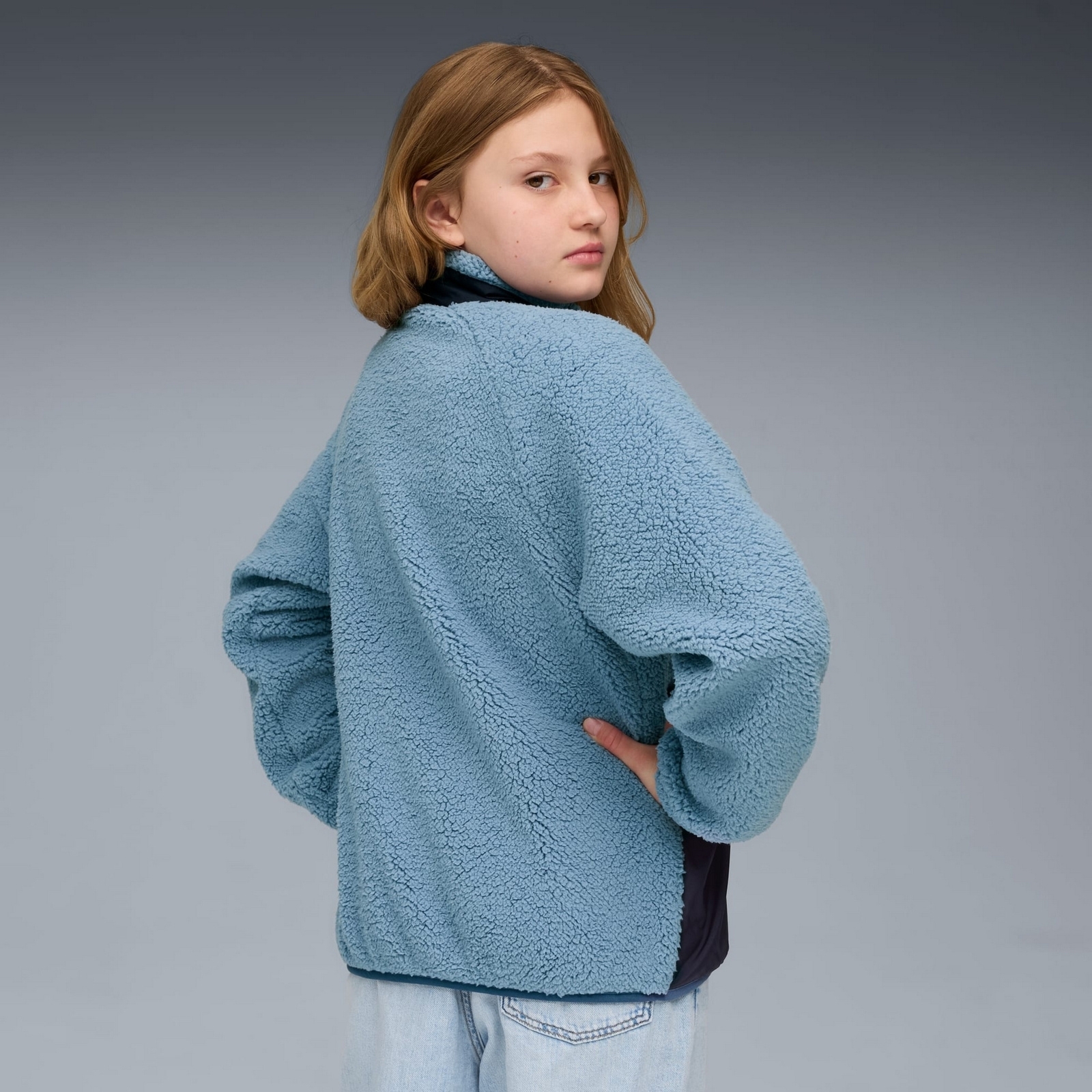 Kurtka dzieci�ca Puma HYBRID SHERPA niebieska 68840534