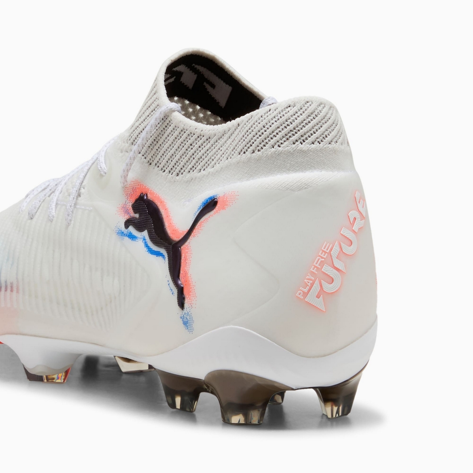 Korki m�skie Puma FUTURE 8 ULTIMATE FG bia�e 10858101