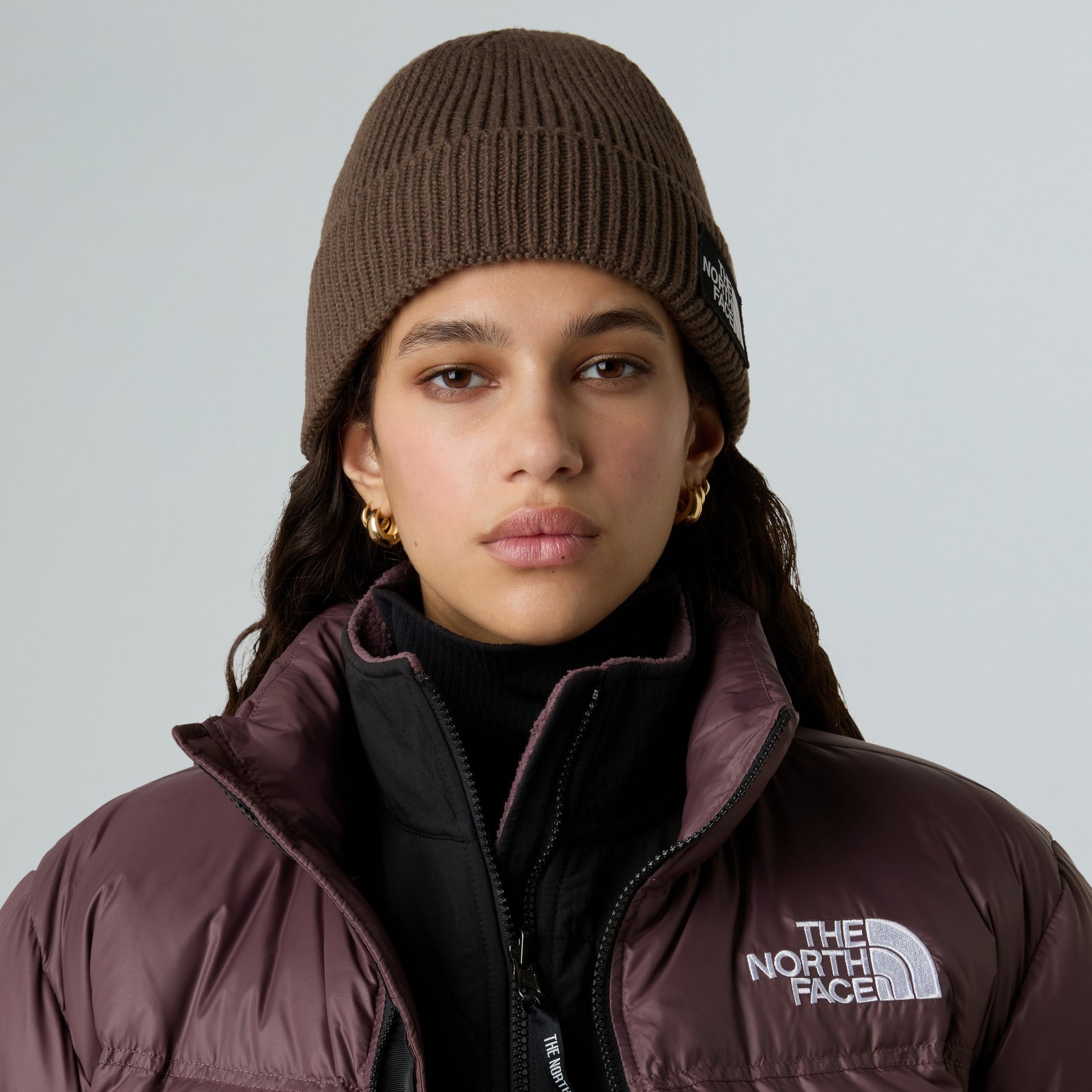 Czapka zimowa unisex The North Face LOGO BOX CUFFED brzowa NF0A8CHE1OI