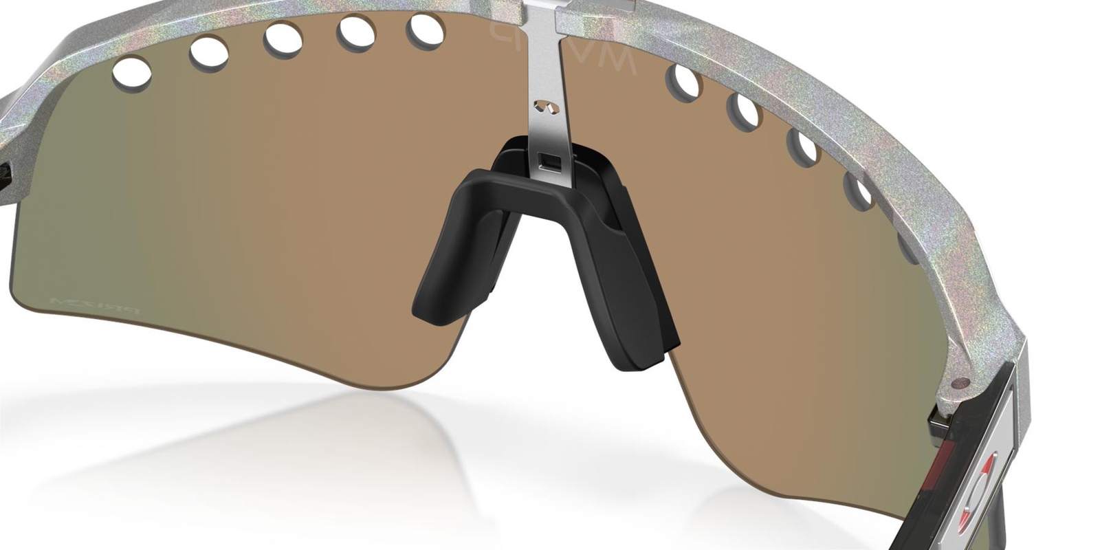 Okulary przeciws�oneczne unisex Oakley SUTRO LITE SWEEP srebrne OO9465-40