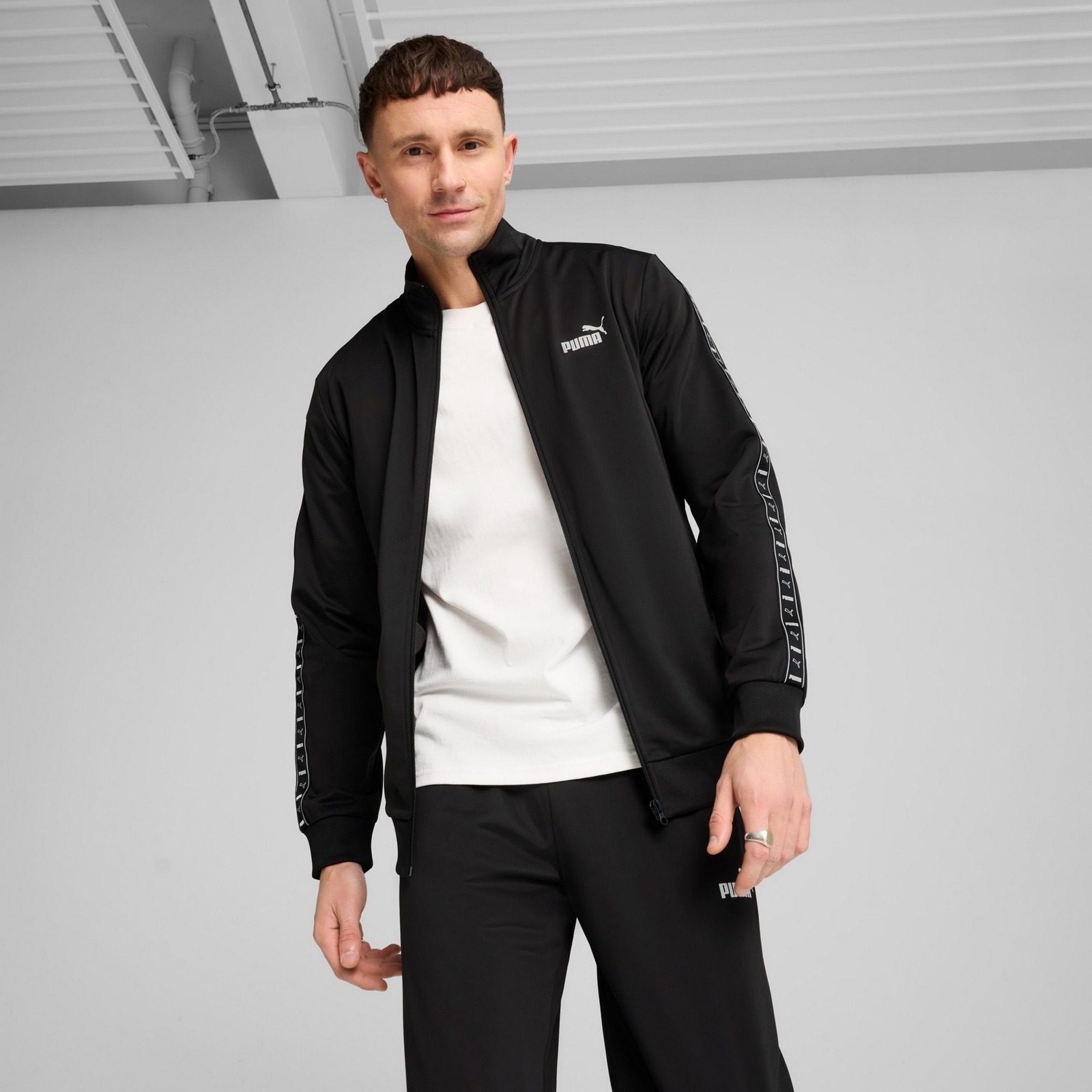 Komplet dresowy m�ski Puma POLY TAPE czarny 68485301