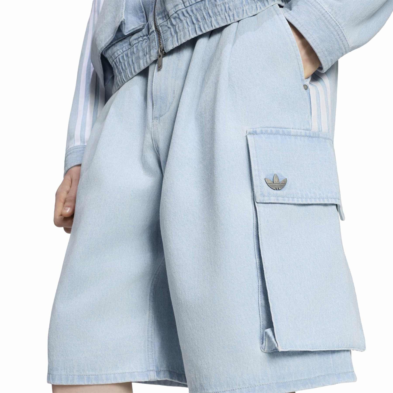 Spodenki jeansowe m�skie adidas ADILENIUM SEASON 5 niebieskie KX4823