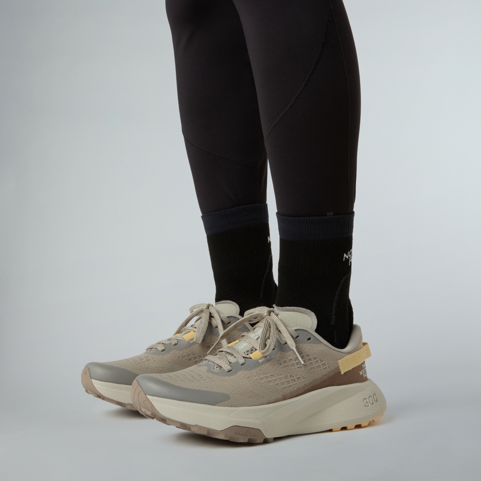 Buty trailowe damskie The North Face ALTAMESA 300 be�owe NF0A8A9SDTX