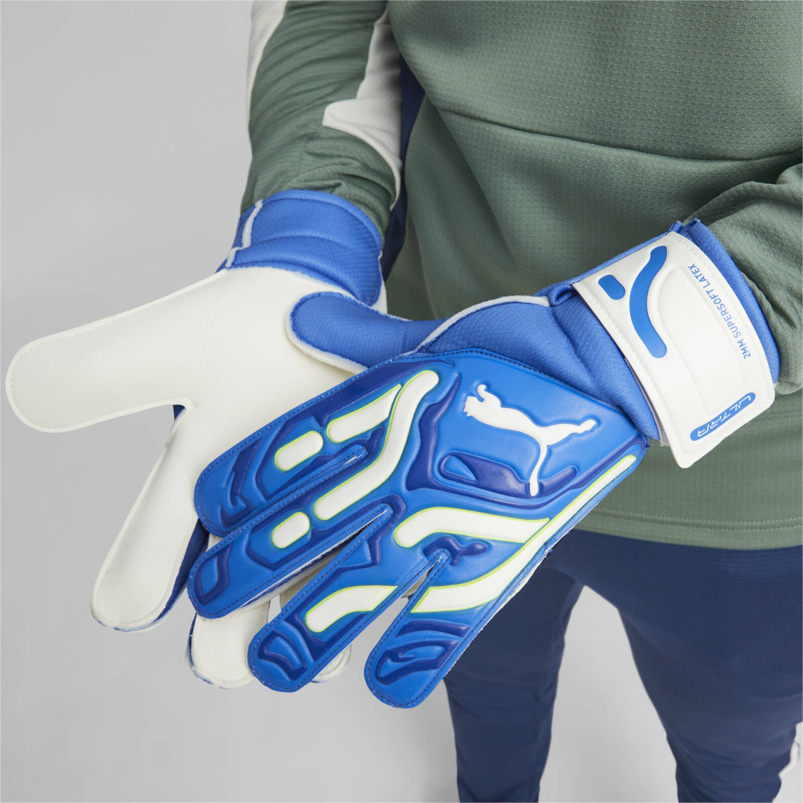 Rkawice pikarskie unisex Puma ULTRA PLAY RC niebieskie 04186202