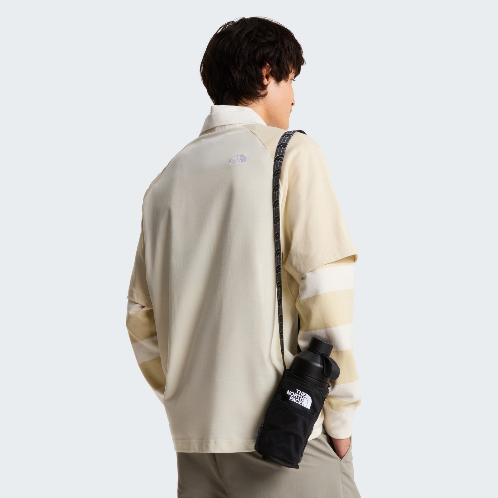 Etui na butelk� z wod� unisex The North Face BOREALIS czarne NF0A81DQ4HF