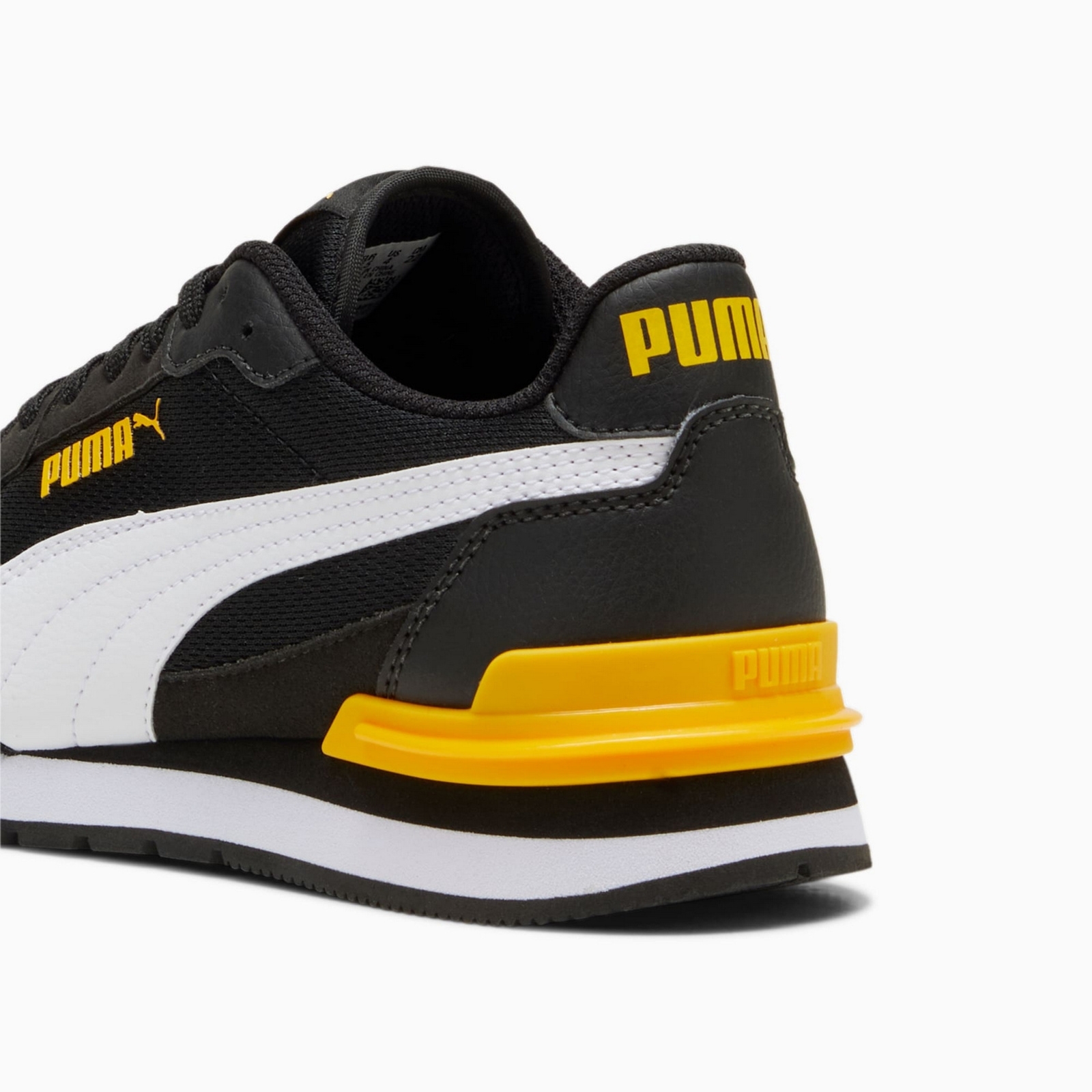 Buty sportowe dziecięce Puma ST RUNNER V4 MESH JR czarne 39987603