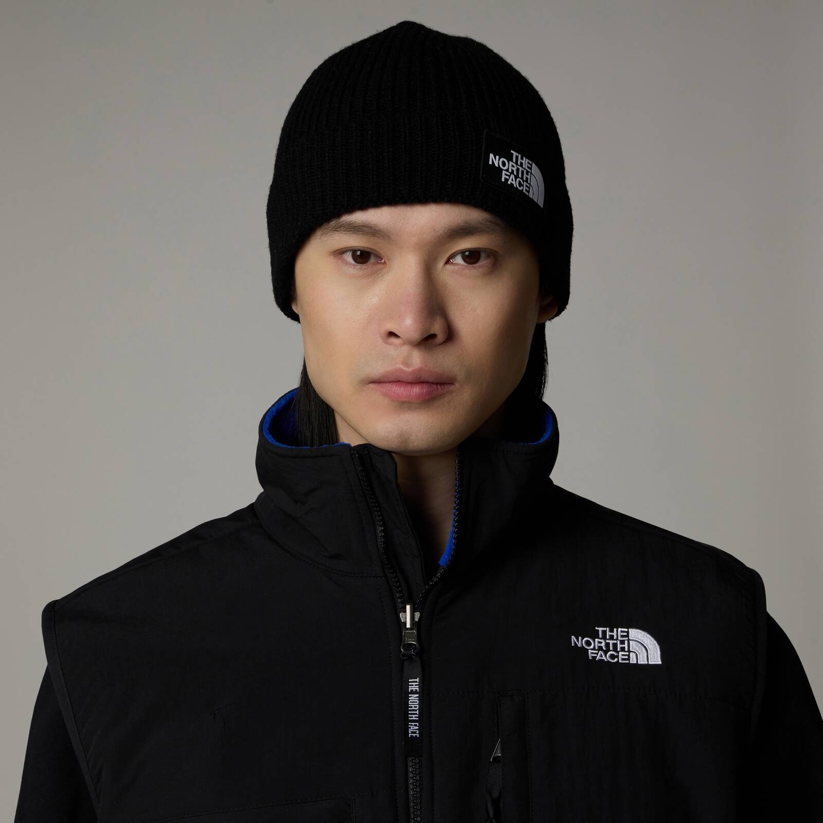 Czapka zimowa unisex The North Face LOGO CUFFED BEANIE czarna NF0A3FJXJK3