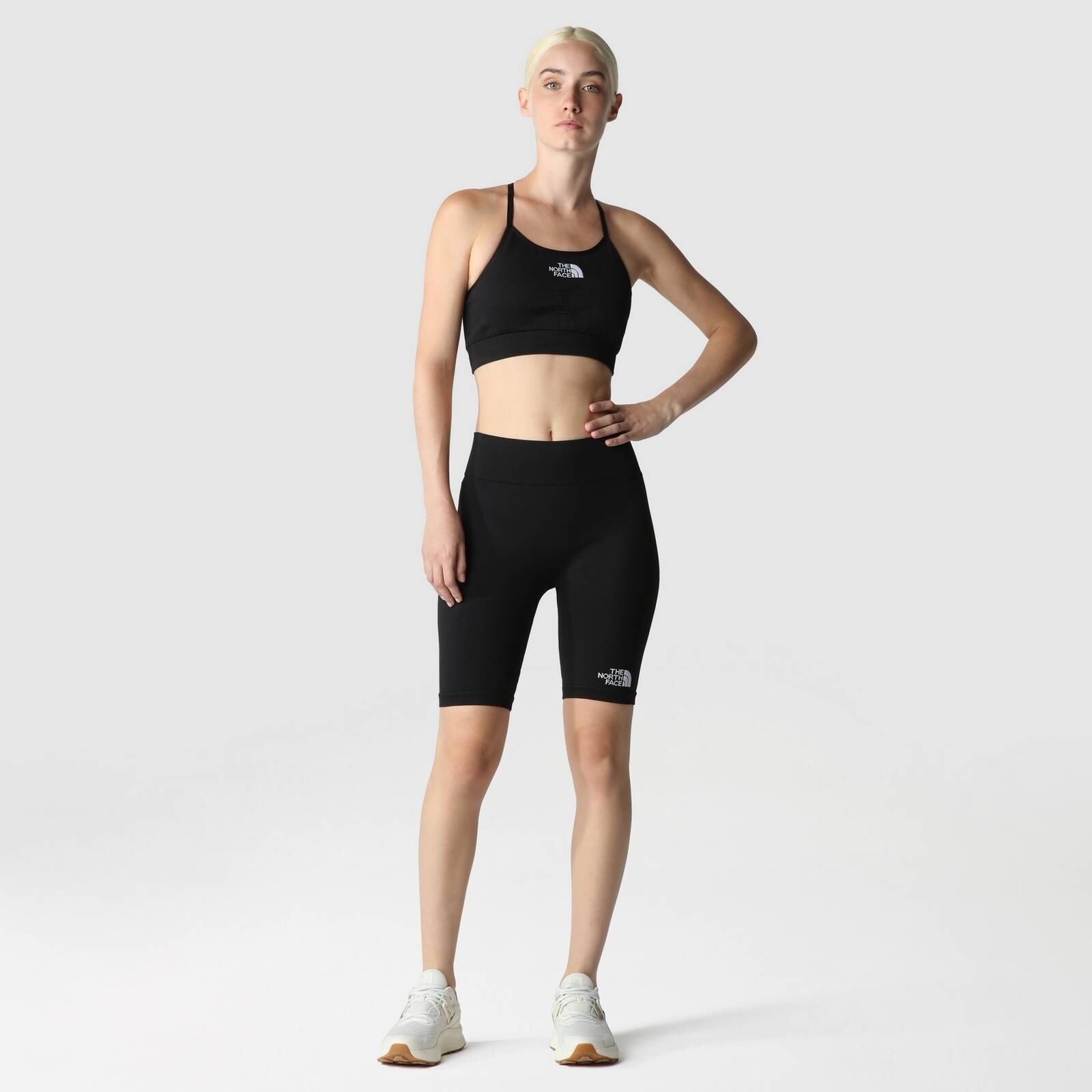 Spodenki treningowe damskie The North Face NEW SEAMLESS czarne NF0A82GNJK3