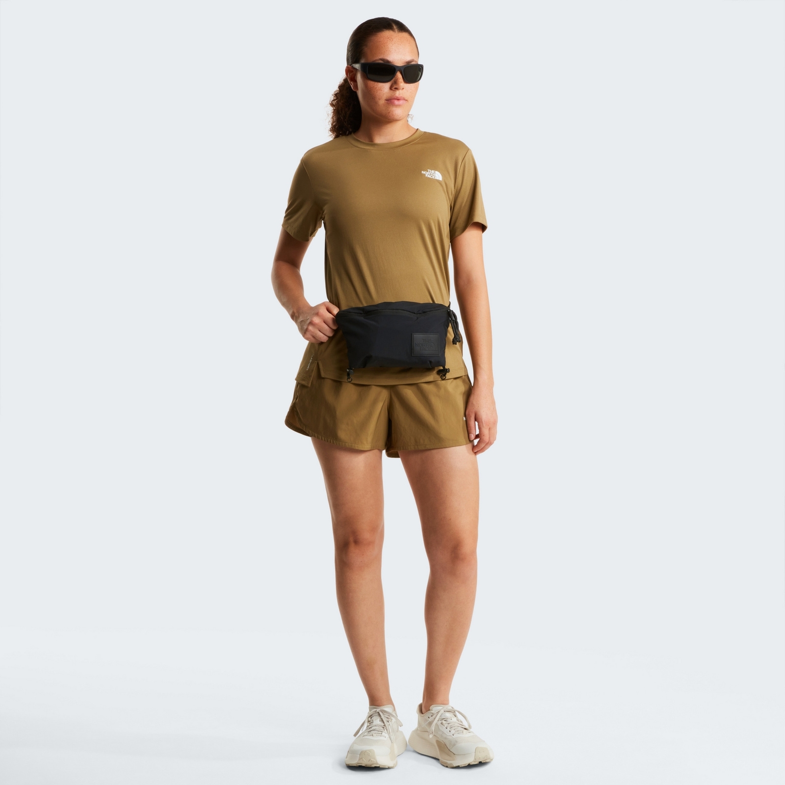 Spodenki treningowe damskie The North Face FLEX 2IN1 brązowe NF0A8FBWJV4