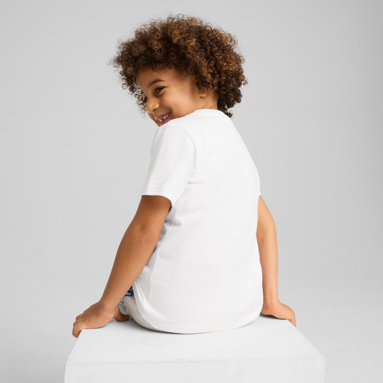 Koszulka ch�opi�ca Puma X HOT WHEELS GRAPHIC bia�a 63006902