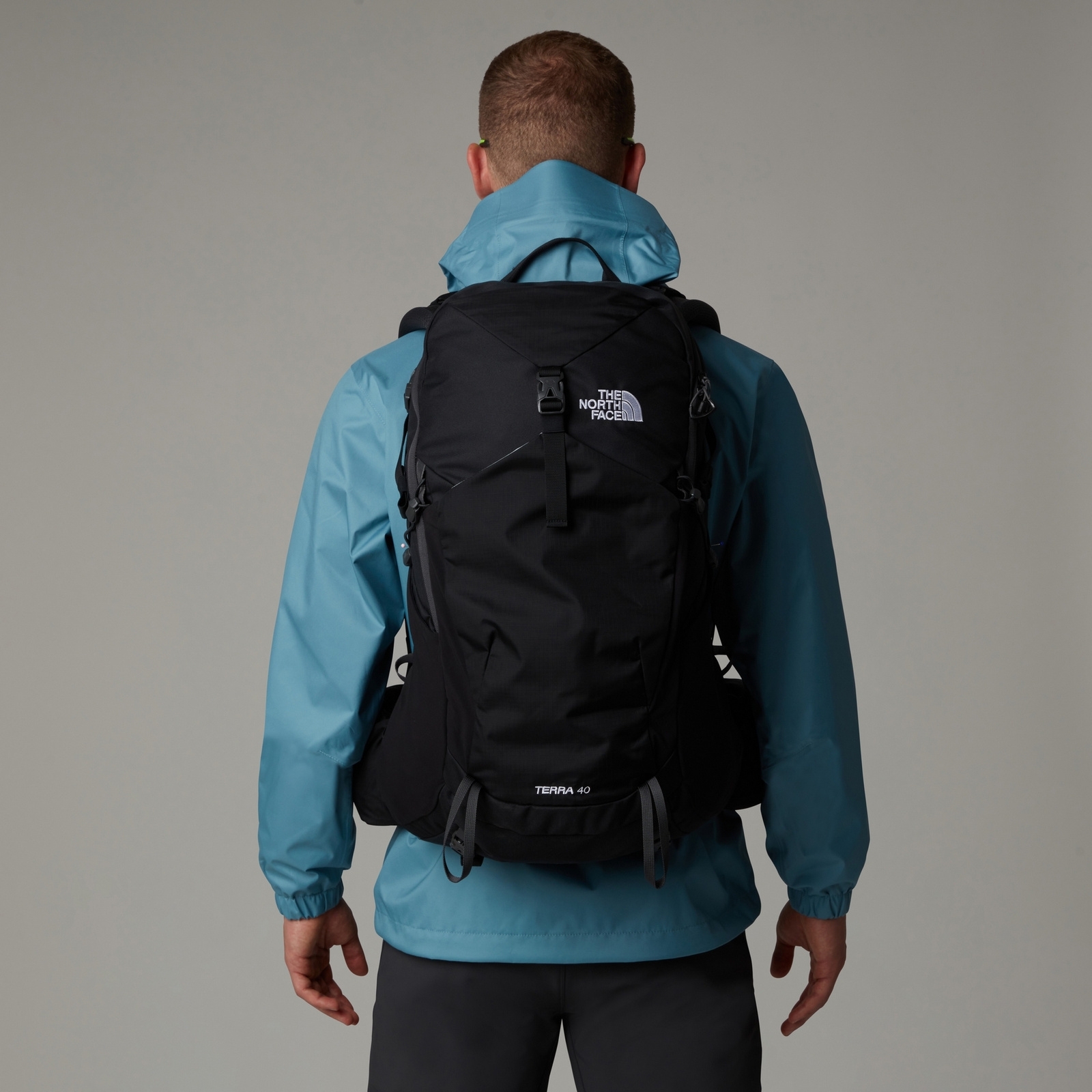 Plecak trekkingowy unisex The North Face TERRA 40 L czarny NF0A87C34GZ
