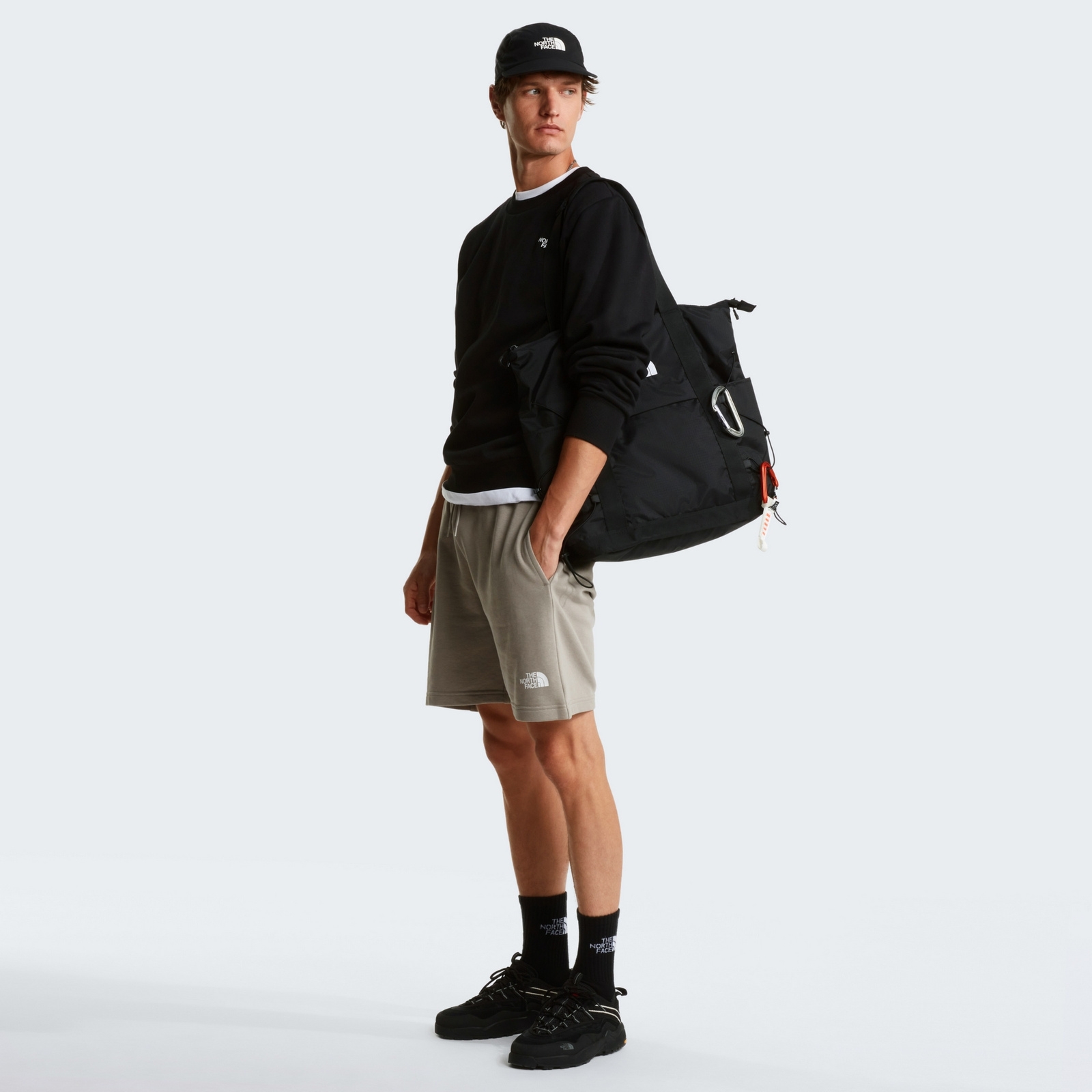 Spodenki dresowe męskie The North Face SIMPLE DOME LIGHT REGULAR szare NF0A8GQB2MB
