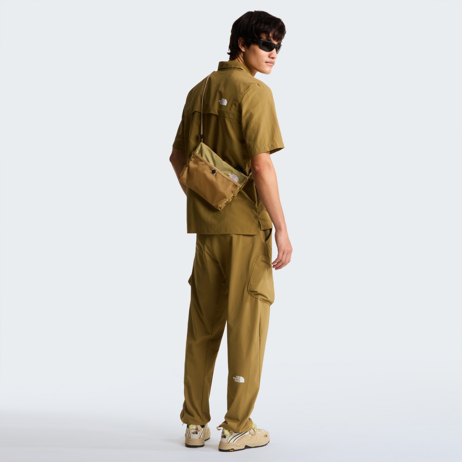 Koszula męska The North Face PACKABLE SHORT brązowa NF0A8FTQ2EL