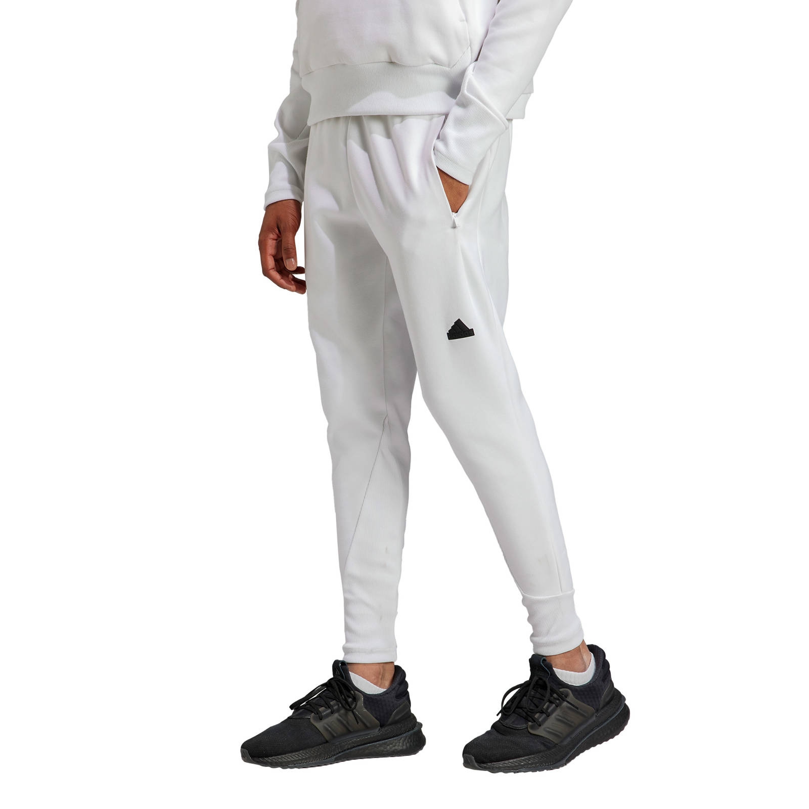 Spodnie dresowe mskie adidas NEW Z.N.E. PREMIUM biae IN5105