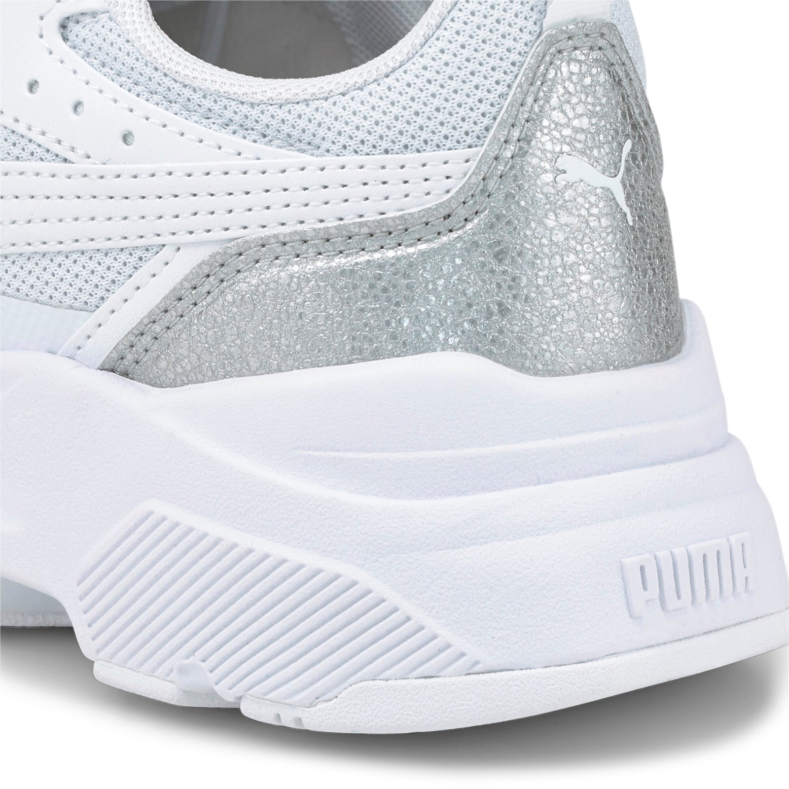 Buty sportowe damskie Puma CASSIA DISTRESSED biae 38764502