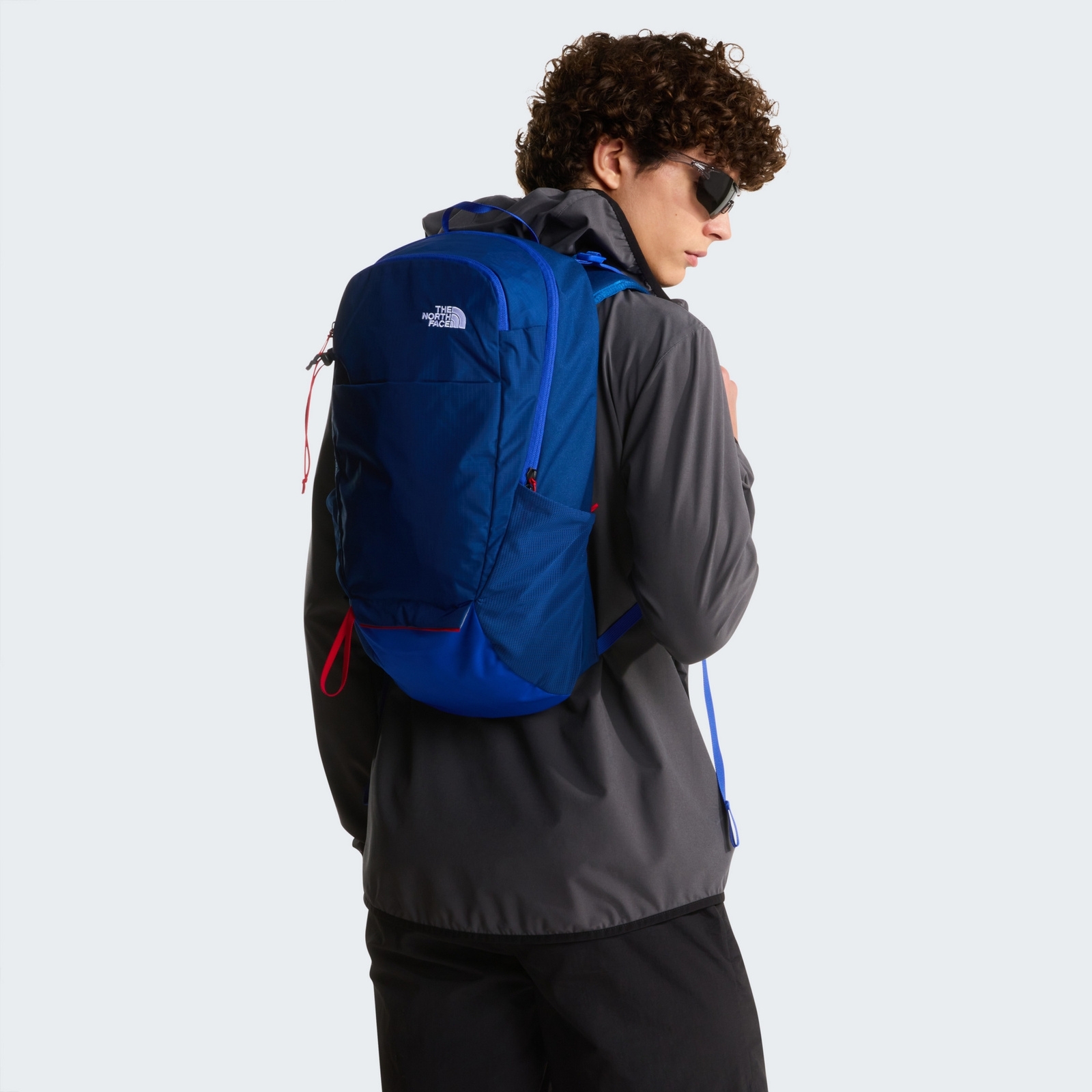 Plecak trekkingowy unisex The North Face BASIN 18 L niebieski NF0A52CZNOQ