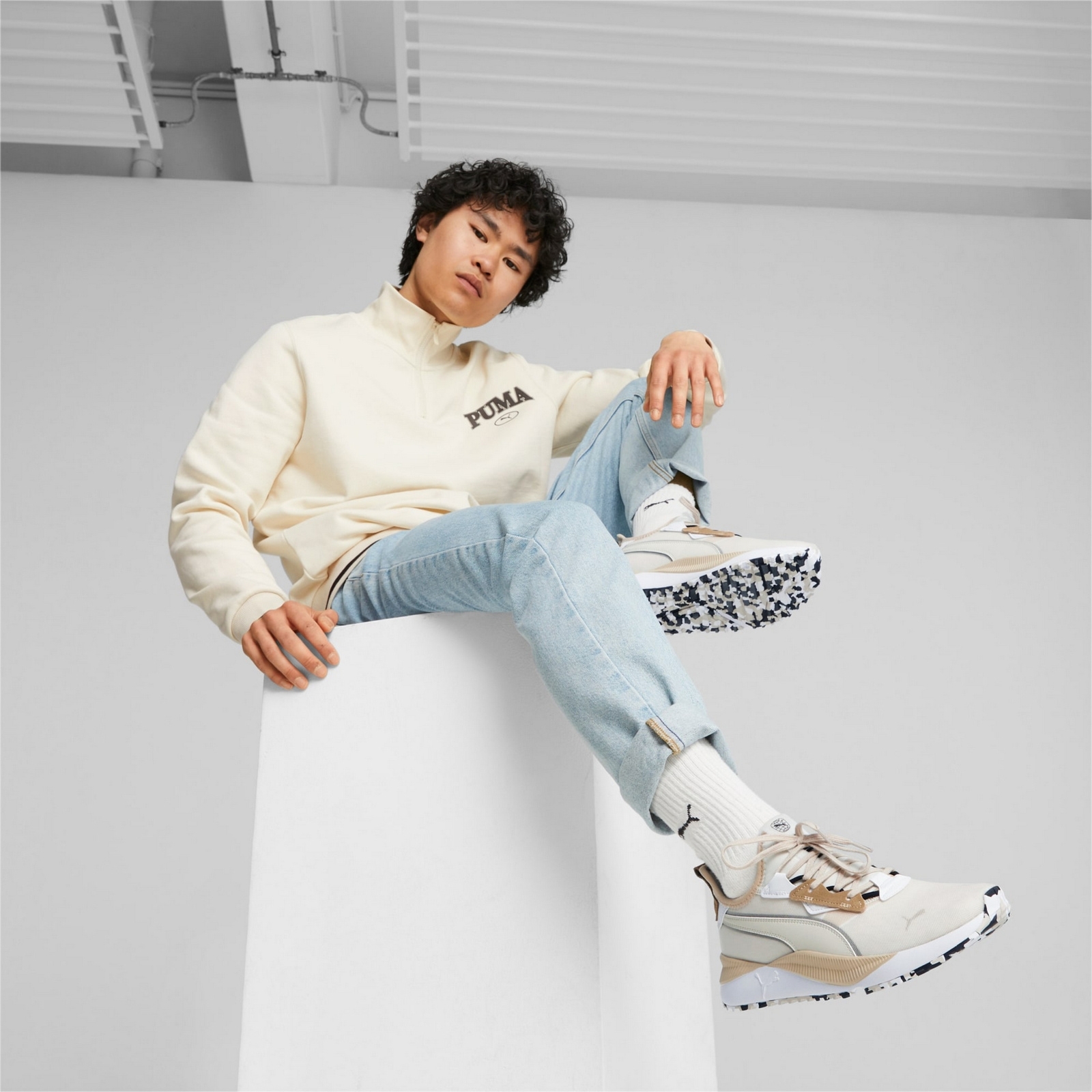Buty sportowe męskie Puma PACER FUTURE STREET WIP BETTER beżowe 39346802