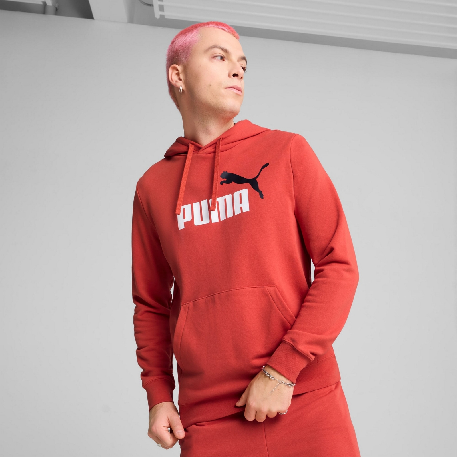 Bluza z kapturem m�ska Puma ESS 2 COLOR NO.1 LOGO TR czerwona 68471215