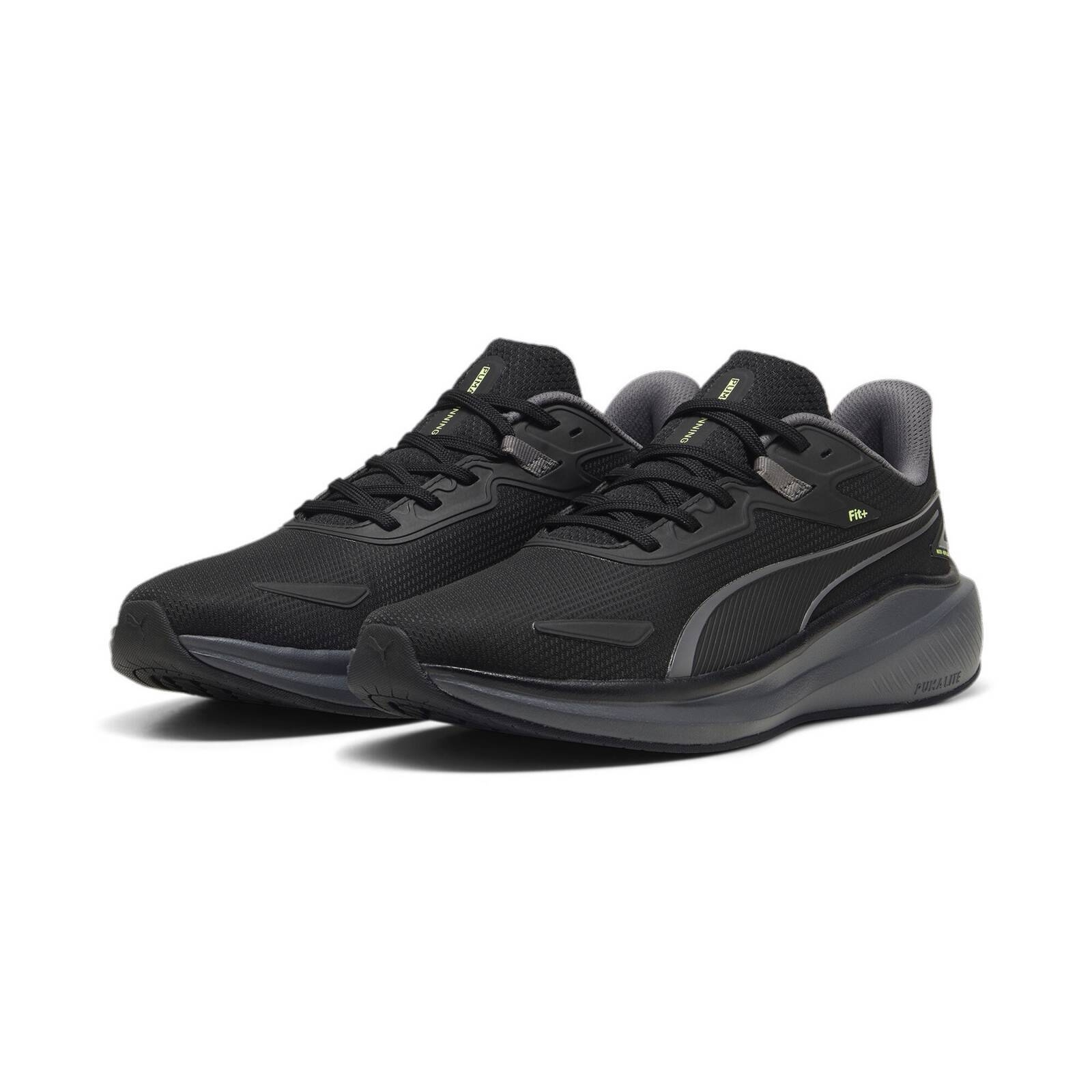 Buty do biegania mskie Puma SKYROCKET LITE WTR czarne 31040001