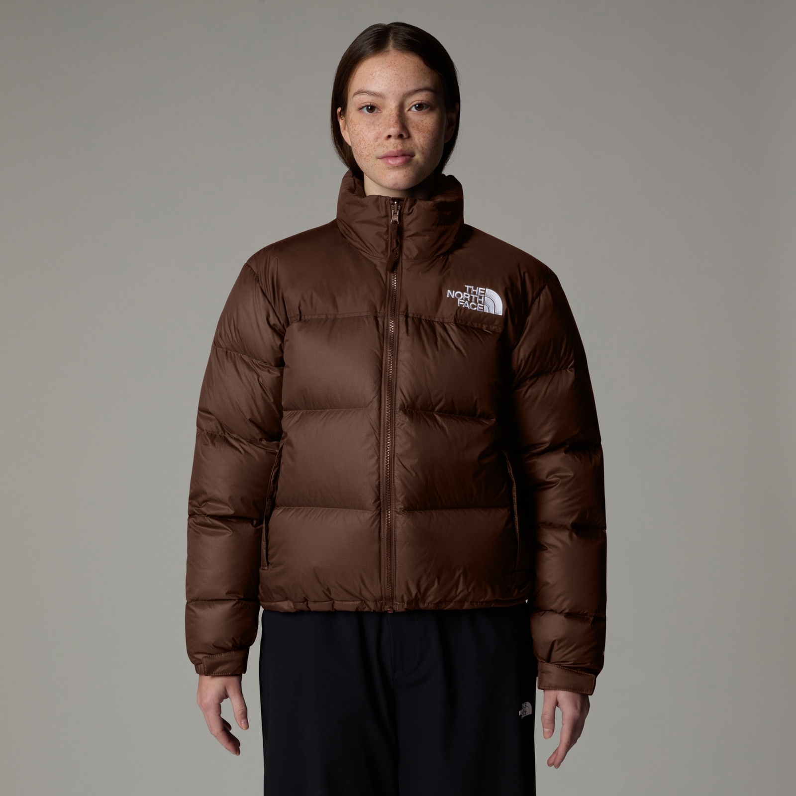 Kurtka puchowa damska The North Face 1996 RETRO NUPTSE br�zowa NF0A3XEO1OI