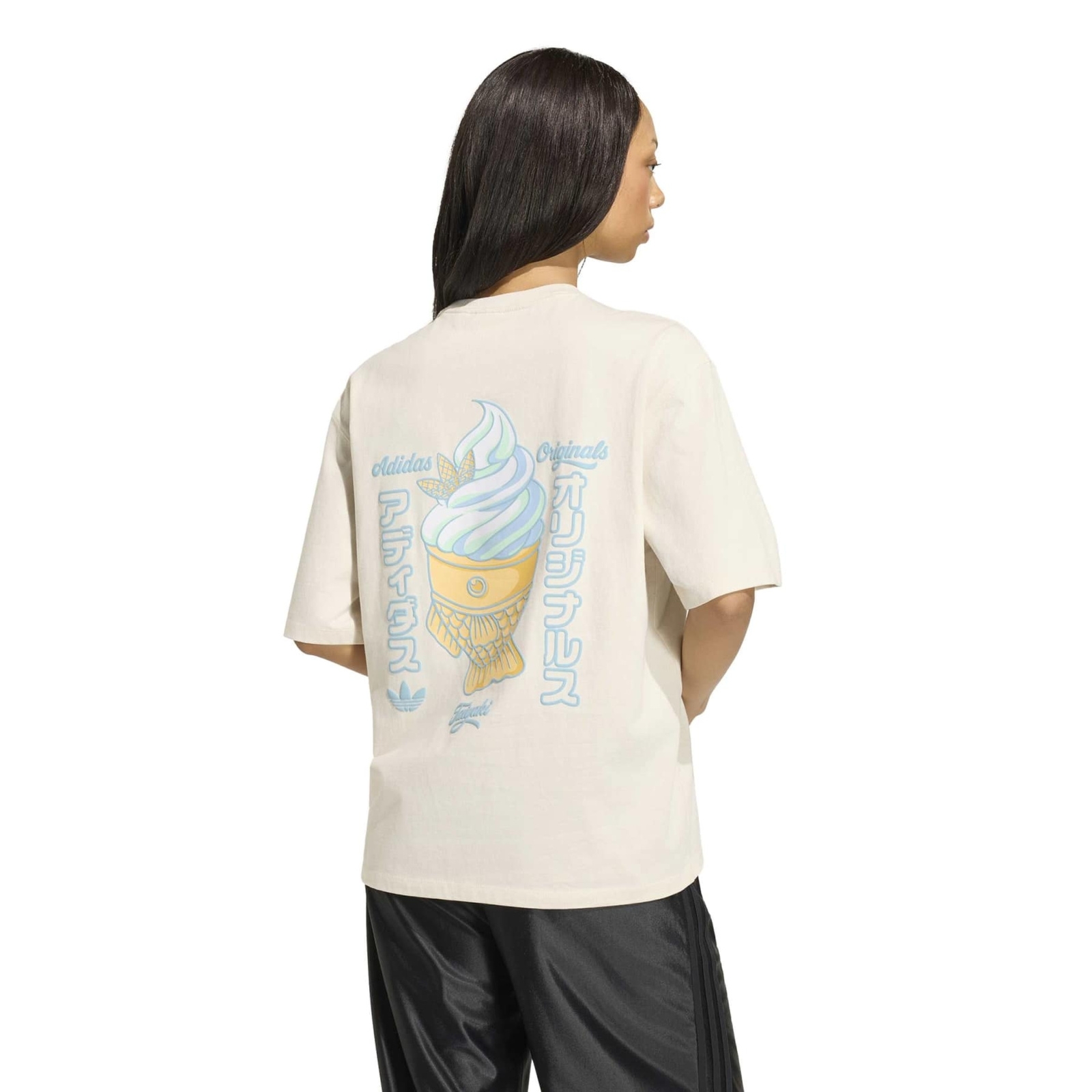 Koszulka damska adidas TAIYAKI be�owa KY5480