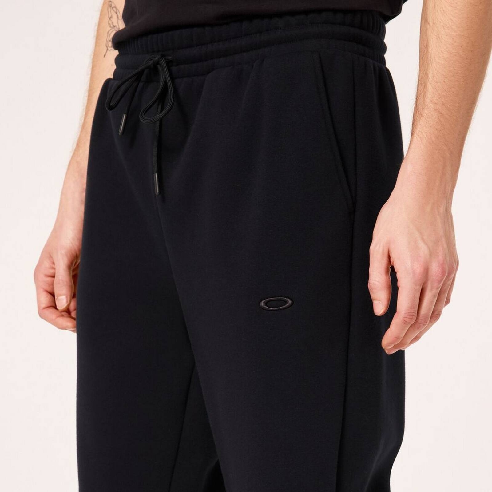 Spodnie dresowe mskie Oakley RELAX JOGGER 2.0 czarne FOA404843-02E