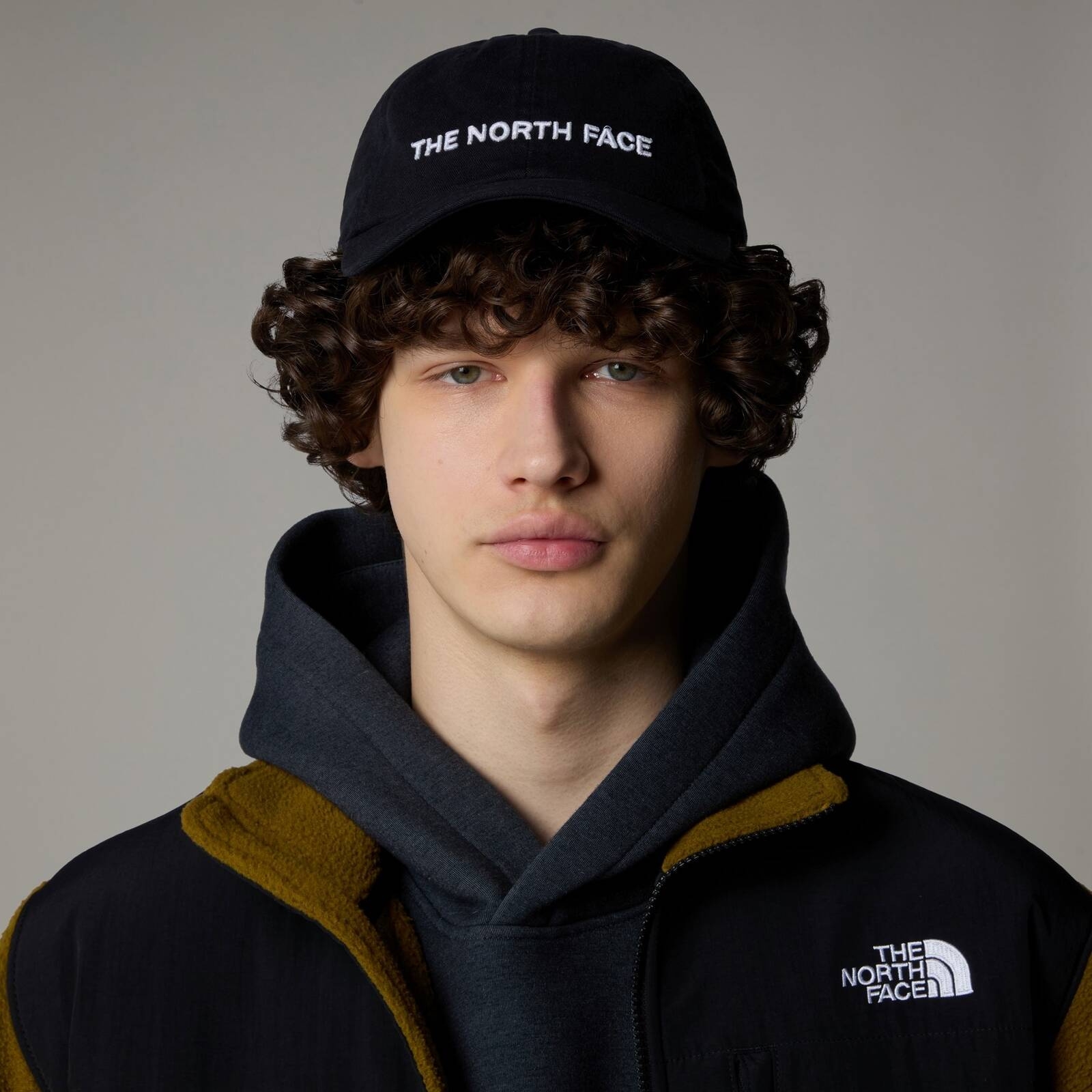 Czapka z daszkiem unisex The North Face ROOMY NORM ELEMENTS czarna NF0A7WHP1IS