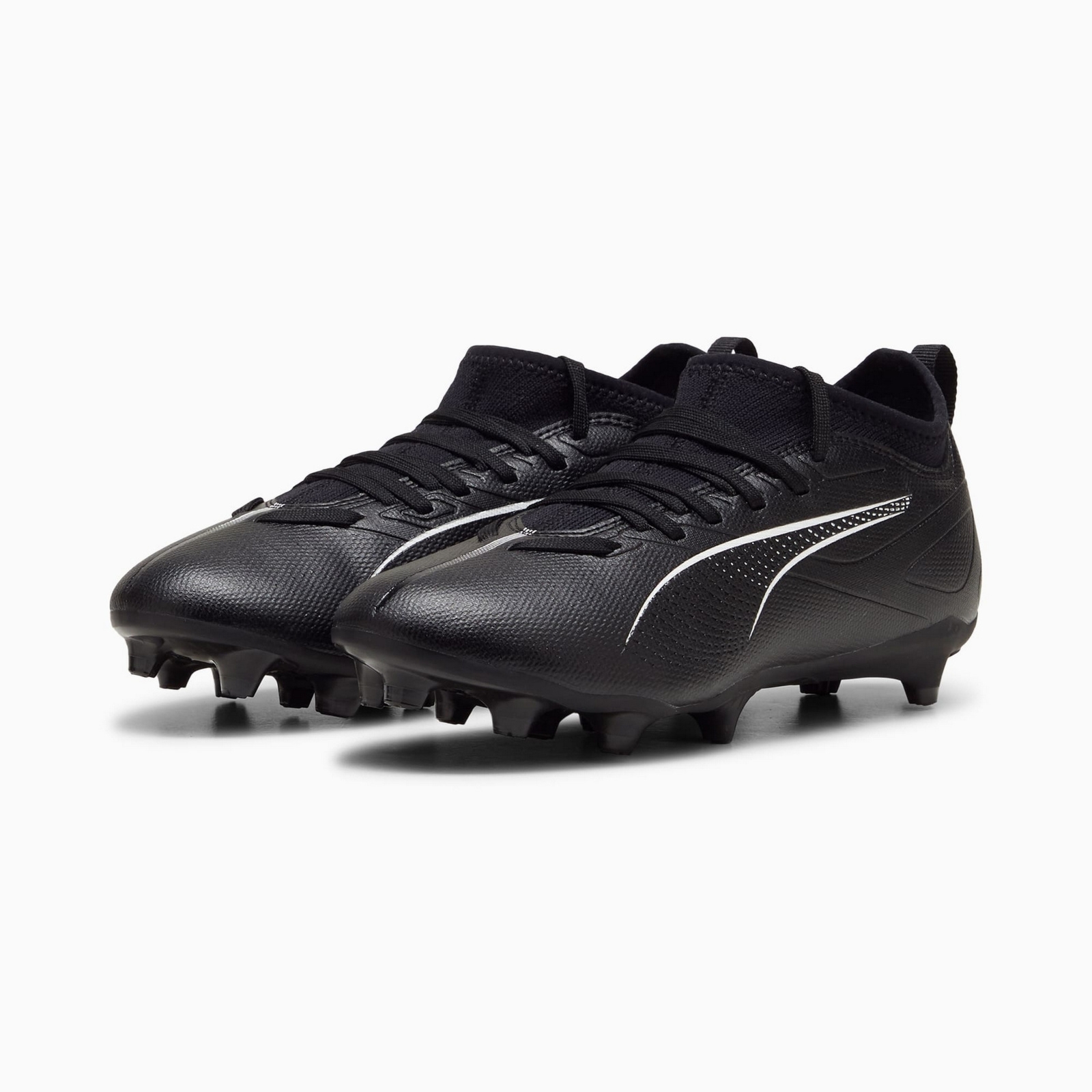 Korki ch�opi�ce Puma ULTRA MATCH FG/AG JR czarne 10809602