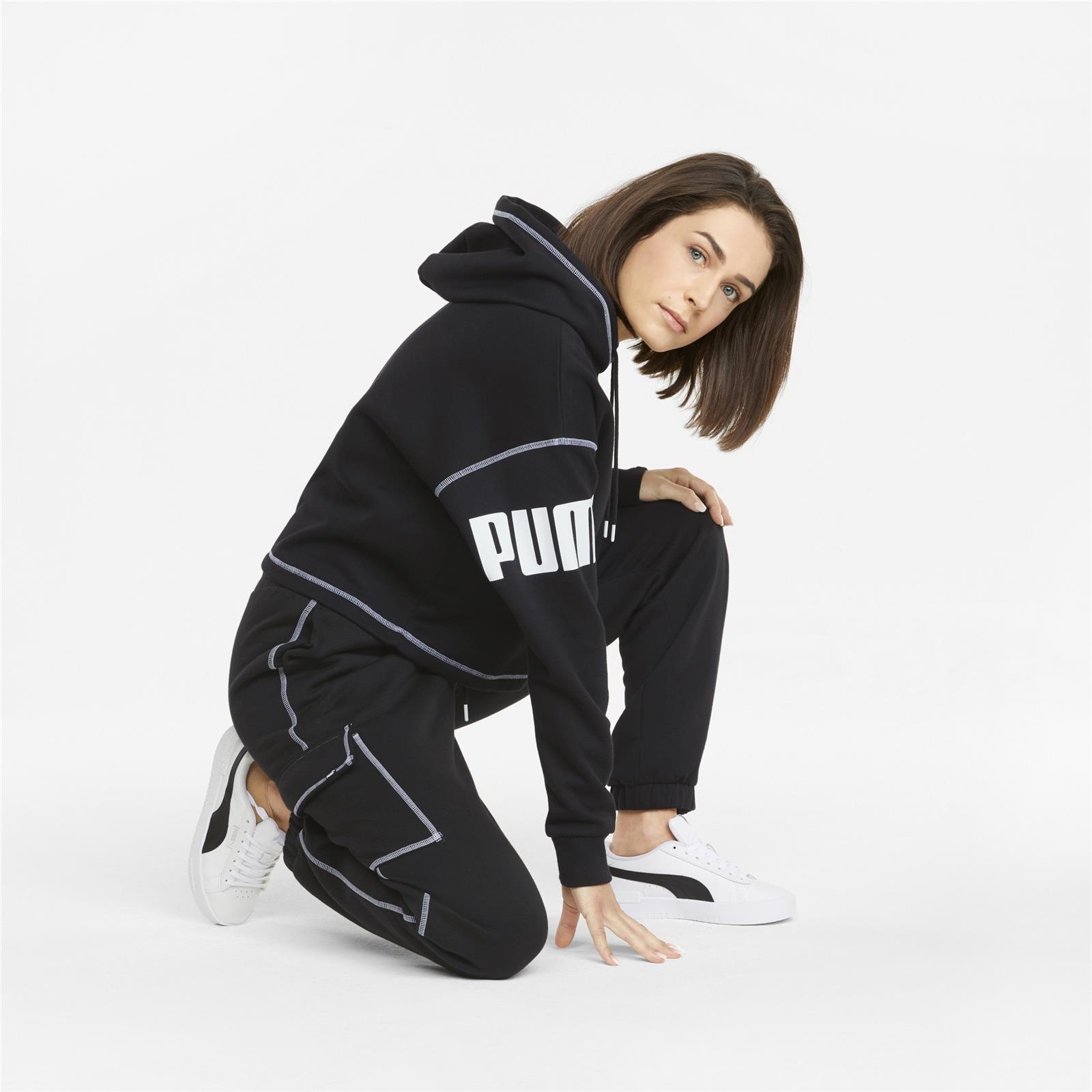 Bluza z kapturem damska Puma POWER czarna 58953501