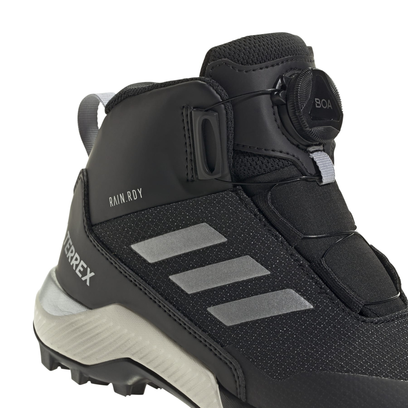Buty trekkingowe chopice adidas TERREX WINTER MID B czarne IF7493