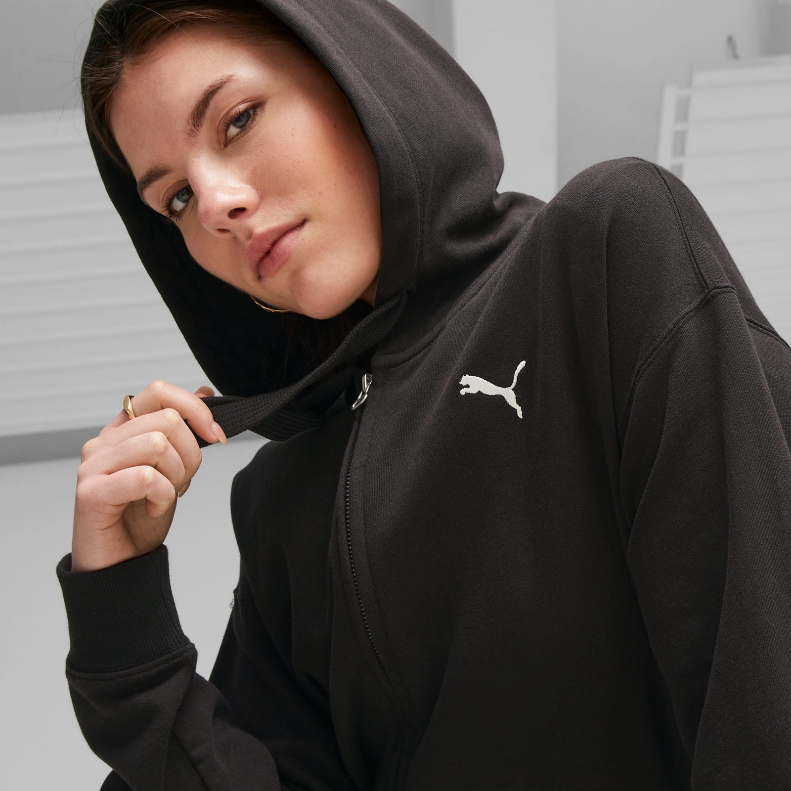 Bluza z kapturem damska Puma HER FZ TR czarna 67600301