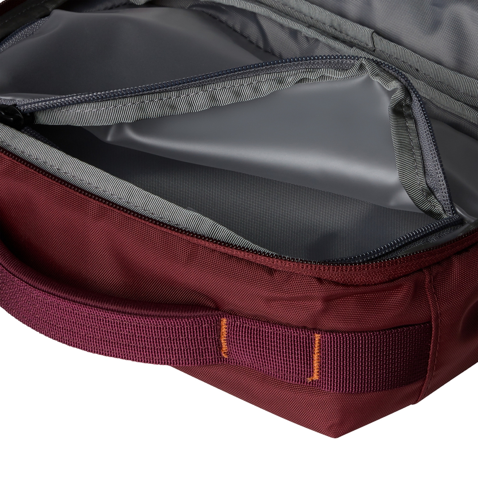 Kosmetyczka unisex The North Face BASE CAMP VOYAGER bordowa NF0A81BLADD