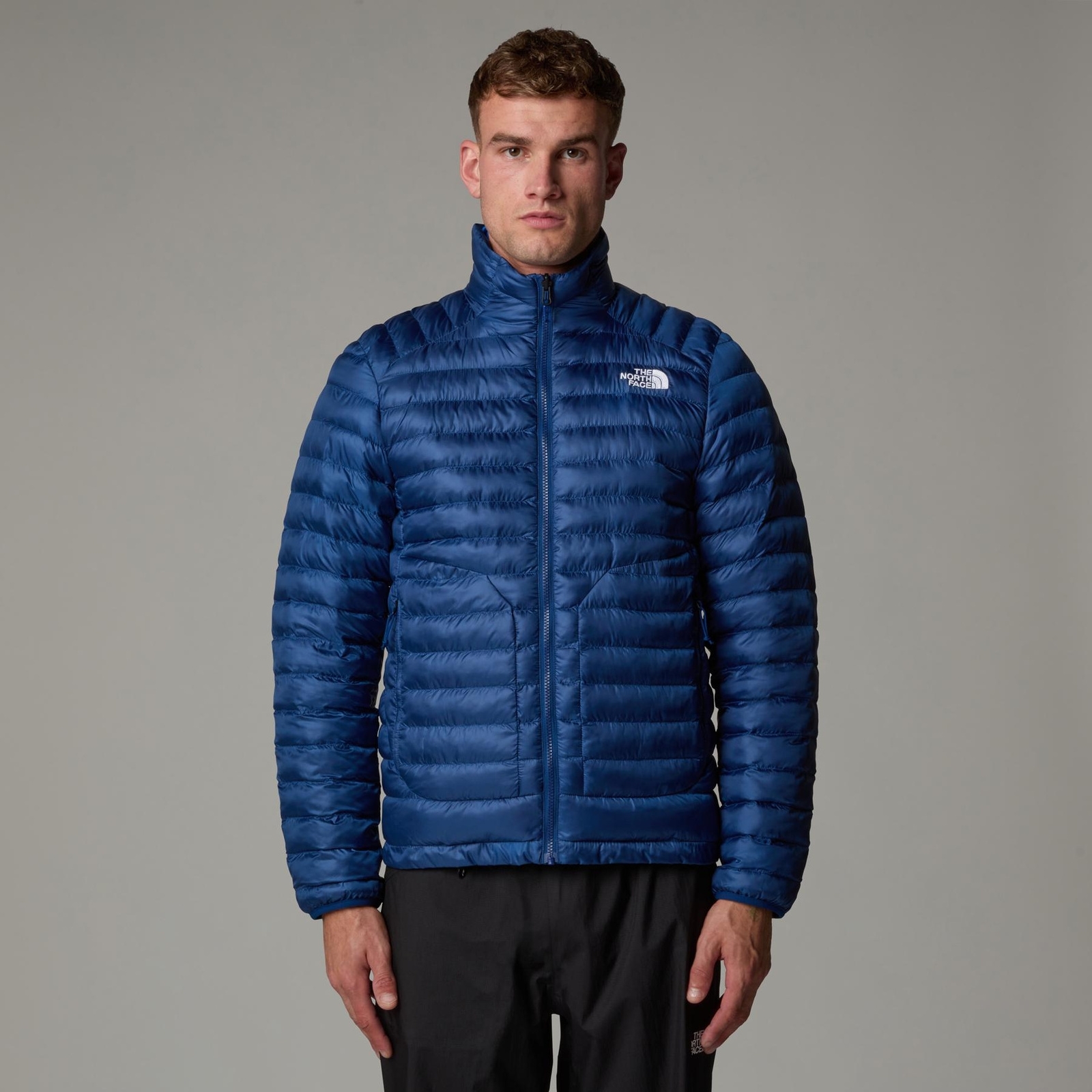Kurtka puchowa męska The North Face HUILA niebieska NF0A85AED1R